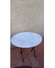 Table ronde marbre et pied fonte vintage