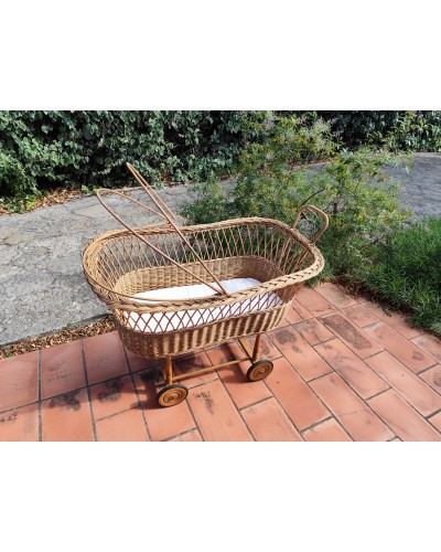 Landau Berceau Couffin Alsacien en rotin vintage