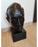 Statue tête Homme signée.