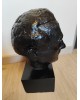 Buste Homme en plâtre signé