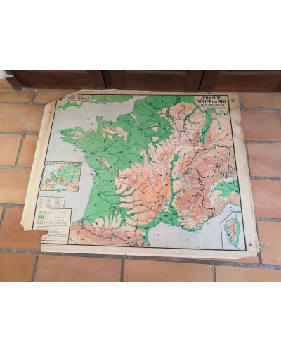 Carte Scolaire ancienne FRANCE Relief du Sol